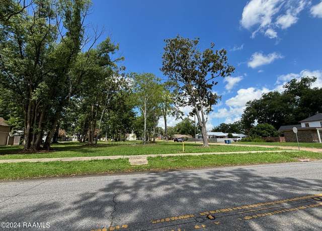Property at 919 N Cutting Ave, Jennings, LA 70546