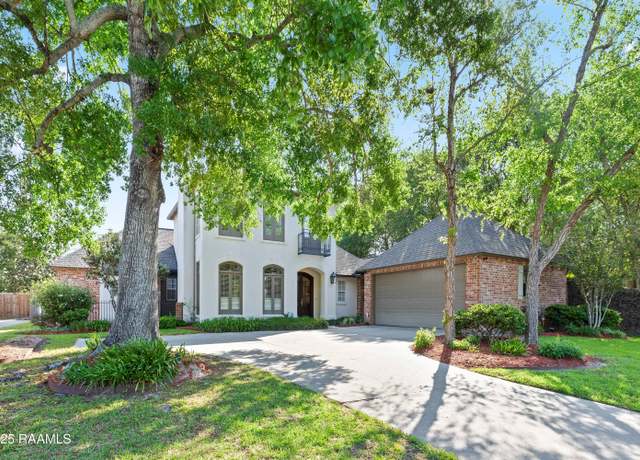 Property at 300 Farmington, Lafayette, LA 70503, 4 beds, 4 baths