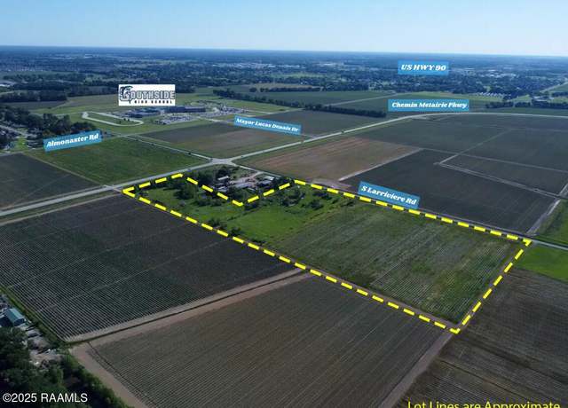 Property at 900 S Larriviere Rd, Youngsville, LA 70592