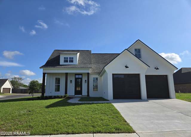 Property at 116 Sanctuary Ln, Lafayette, LA 70503, 4 beds, 3 baths