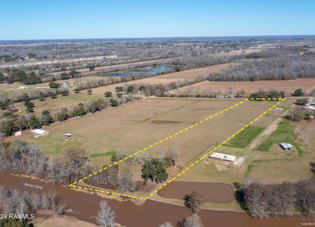Property at 1310 Hebert Ln, St. Martinville, LA 70582