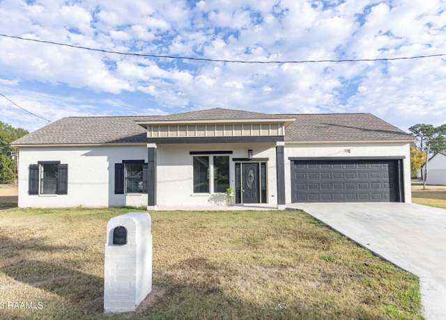 Property at 245 Percy Dr, Opelousas, LA 70570, 4 beds, 2 baths