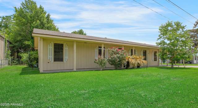 Photo of 1204 W Saint Peter St, New Iberia, LA 70560