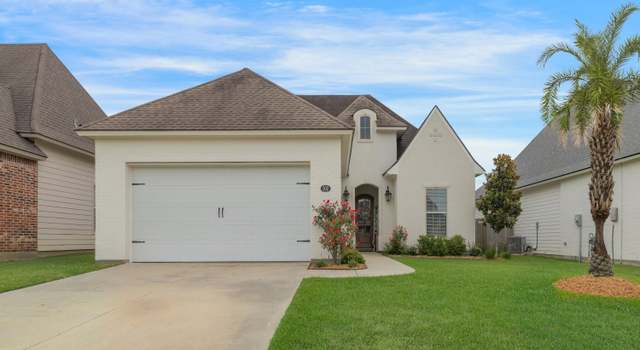 Photo of 302 Easy Rock Landing Dr, Broussard, LA 70518