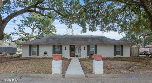 Photo of 121 Oakridge St, Lafayette, LA 70506