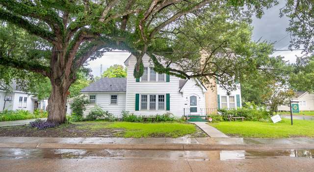 Photo of 204 High School Dr, Ville Platte, LA 70586