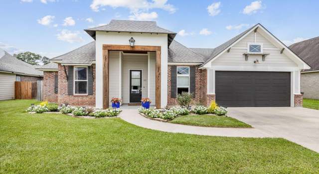 Photo of 203 Whispering Meadows Rd, Broussard, LA 70518