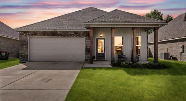 Photo of 204 Barnsley Dr, Duson, LA 70529
