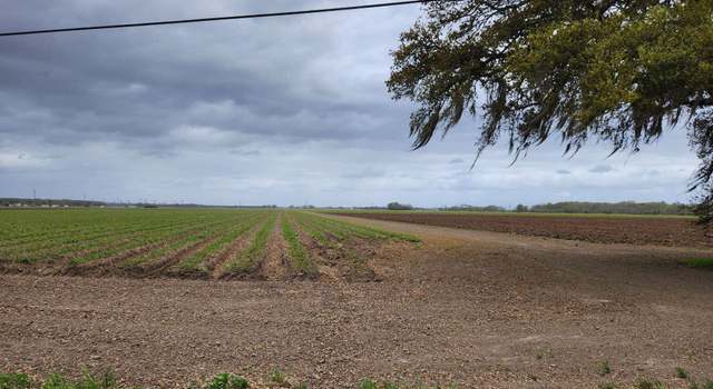 Photo of 6887 Cemetery Rd, St. Martinville, LA 70582