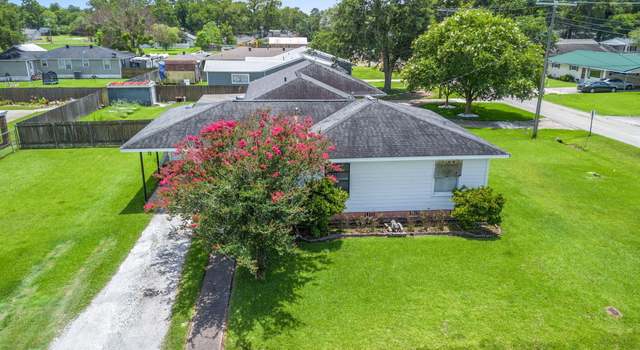 Photo of 701 Ledoux St, Jennings, LA 70546