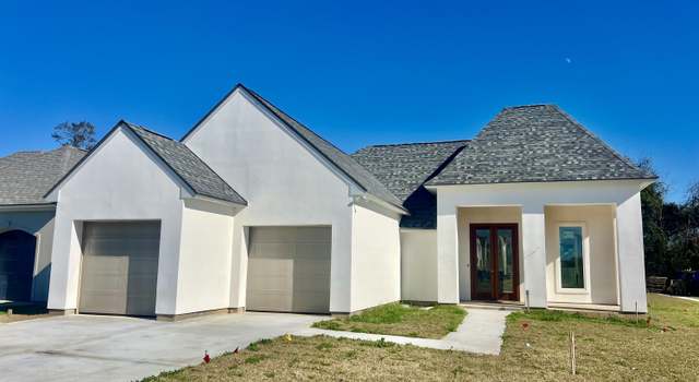 Photo of 101 Cypress Wood Ln, Youngsville, LA 70592
