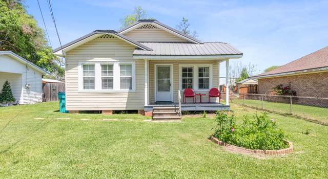 Photo of 128 Washington St, Arnaudville, LA 70512