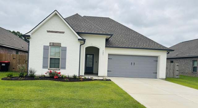 Photo of 131 Wild Cherry Ln, Lafayette, LA 70508
