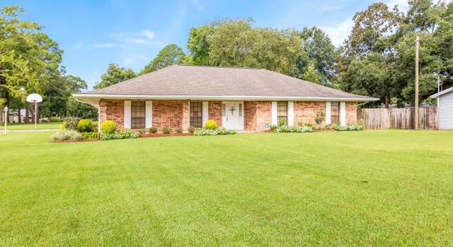 Photo of 1304 S Main St, Breaux Bridge, LA 70517