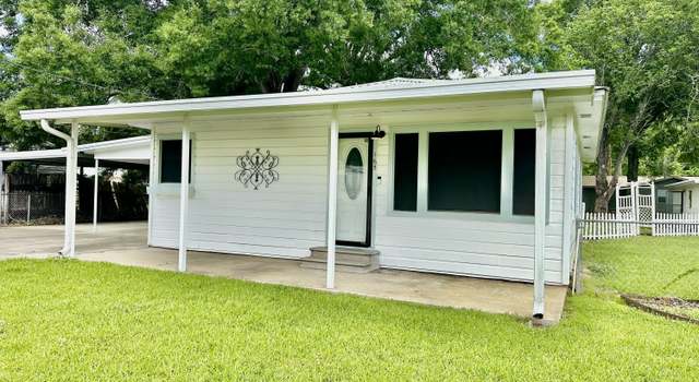 Photo of 165 Derouen Ave, Eunice, LA 70535