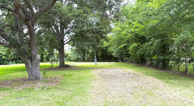 Photo of 601 Exey Dr, New Iberia, LA 70563