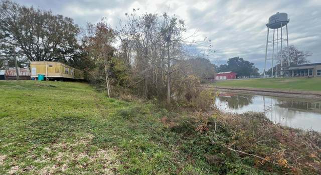 Photo of 129 W Bagstill St, Arnaudville, LA 70512