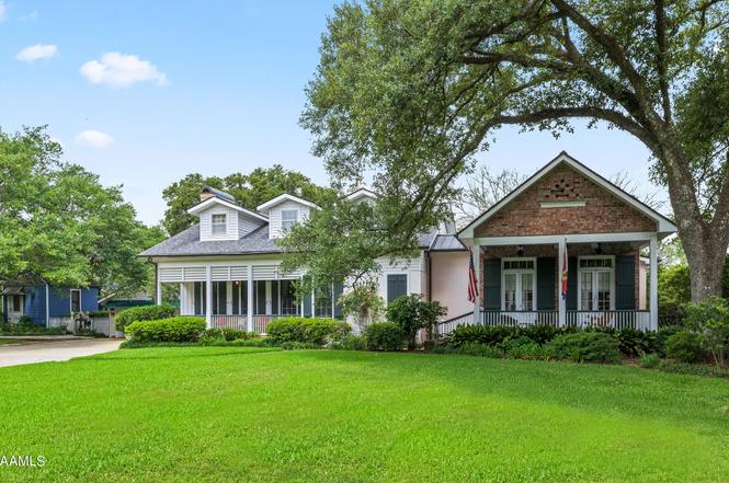 1414 E Bayou Pkwy, Lafayette, LA 70508 | MLS# 23001644 | Redfin