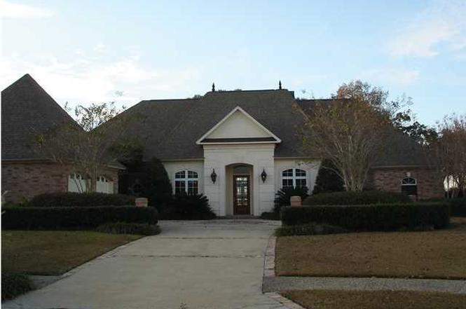 106 Prestwick Ct Broussard LA 70518 Redfin 106 Prestwick Ct Broussard LA 70518 Redfin