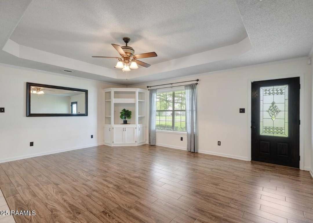510 Acorn Dr, Lafayette, LA 70507