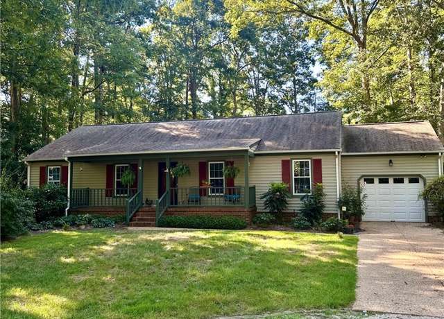 Property at 117 Sabre Dr, Williamsburg, VA 23185, 3 beds, 2 baths