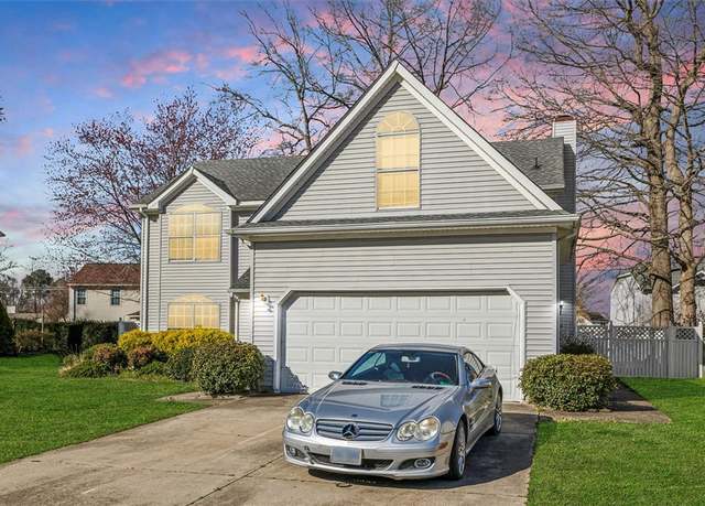 Property at 213 Upland Dr, Hampton, VA 23666, 4 beds, 2.5 baths
