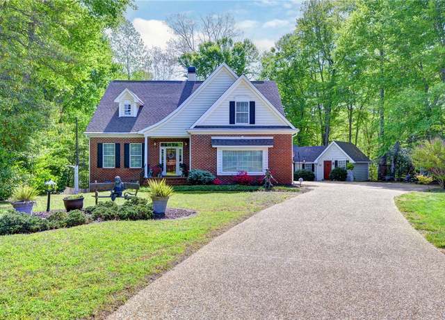 Property at 6269 N Mayfair Cir, Williamsburg, VA 23188, 4 beds, 3.5 baths