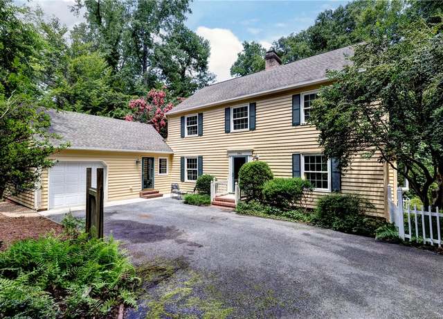 Property at 262 Nottingham Rd, Williamsburg, VA 23185, 3 beds, 3 baths