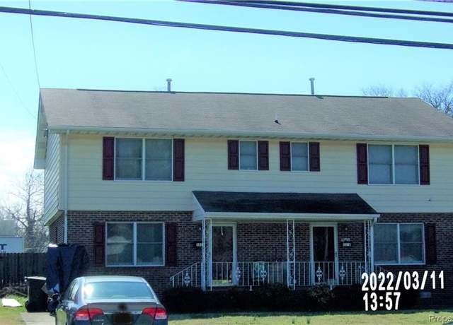 Property at 381 W Queen St, Hampton, VA 23669, 4 beds, 3 baths