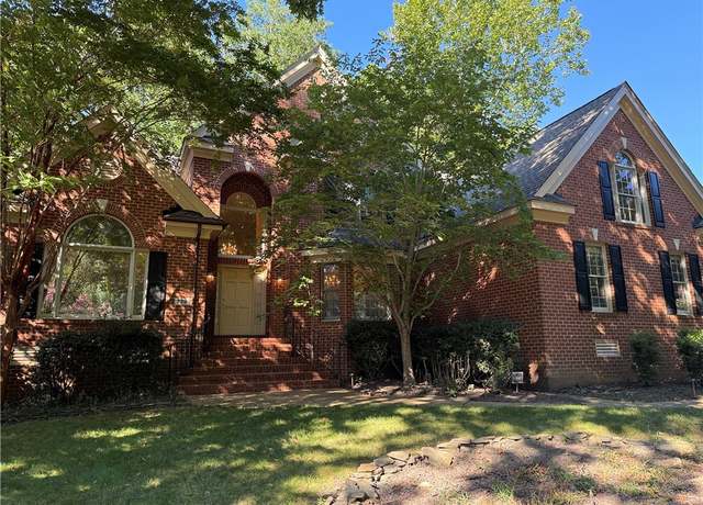 Property at 329 Yorkshire Dr, Williamsburg, VA 23185, 3 beds, 3.5 baths