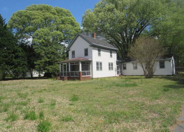 Property at 708 Calthrop Neck Rd, Yorktown, VA 23693, 3 beds, 1 bath