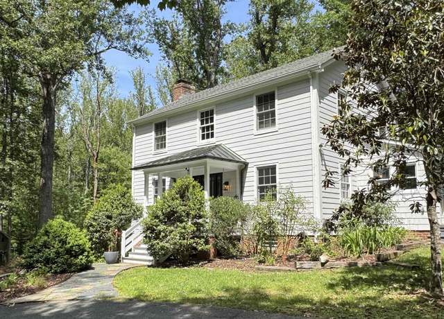 Property at 2051 Whippoorwill Rd, Charlottesville, VA 22901, 3 beds, 2.5 baths