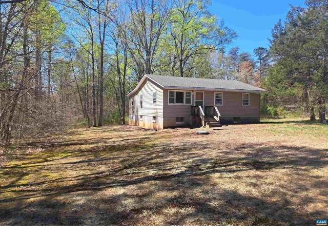 Property at 4571 Elly Rd, Aroda, VA 22709, 3 beds, 1 bath