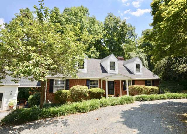 Property at 1895 Westview Rd, Charlottesville, VA 22903, 7 beds, 6 baths