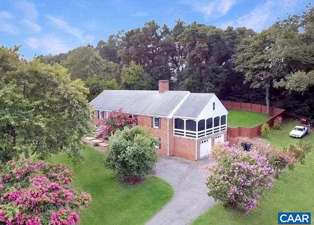 Property at 2515 Northfield Rd, Charlottesville, VA 22901, 4 beds, 3 baths