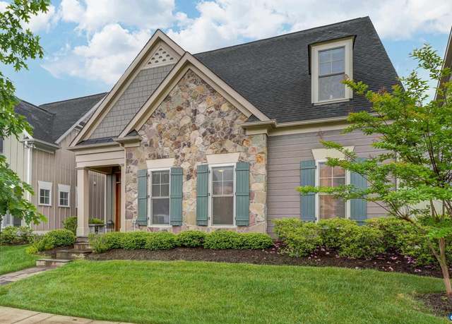 Property at 804 Golf View Dr, Crozet, VA 22932, 4 beds, 3.5 baths