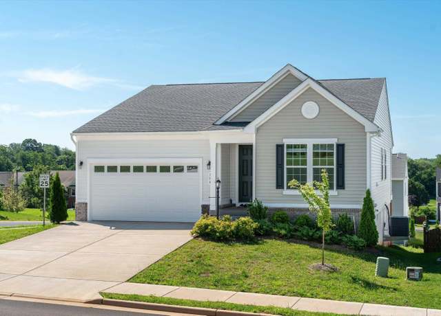 Property at 754 Round Hill Dr, Orange, VA 22960, 3 beds, 2 baths