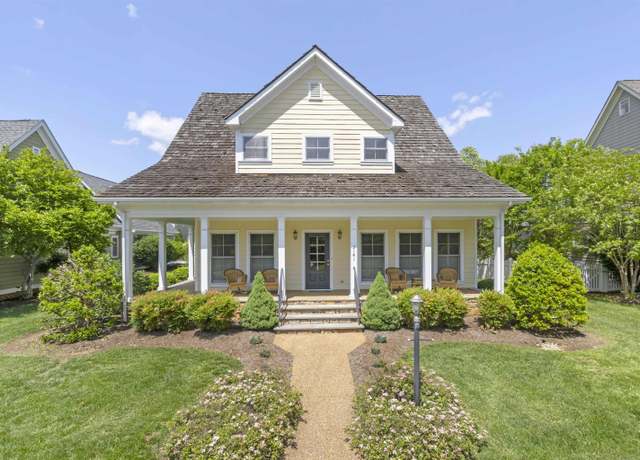 Property at 5141 Brook View Rd, Crozet, VA 22932, 5 beds, 3.5 baths