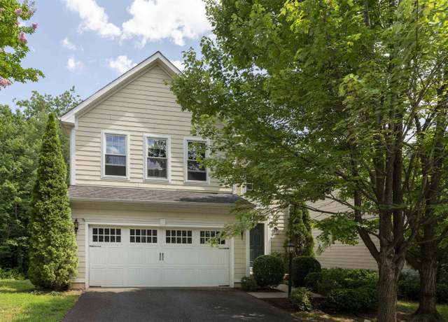 Property at 710 Rainier Rd, Charlottesville, VA 22903, 4 beds, 2.5 baths