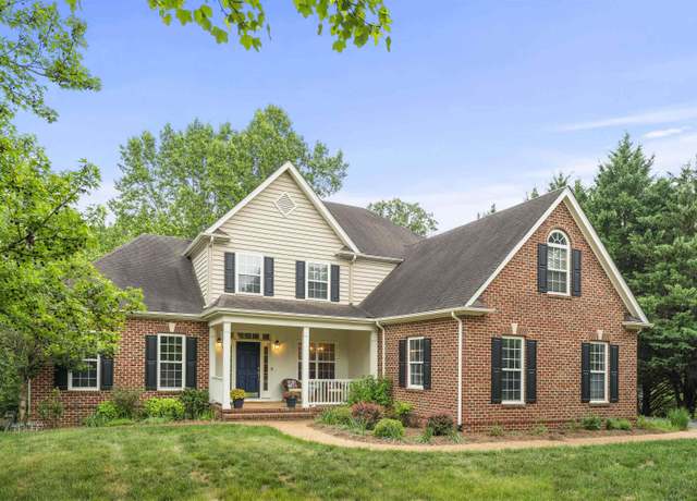 Property at 2005 Bentivar Dr, Charlottesville, VA 22911, 5 beds, 4.5 baths