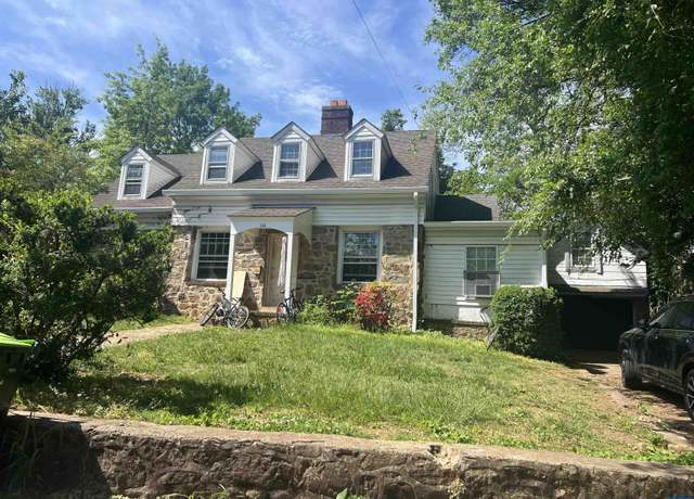 Property at 116 Washington Ave, Charlottesville, VA 22903, 5 beds, 4 baths