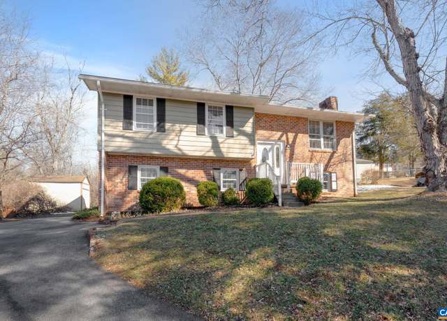 Property at 109 Saint Ives Rd, Charlottesville, VA 22911, 3 beds, 2 baths
