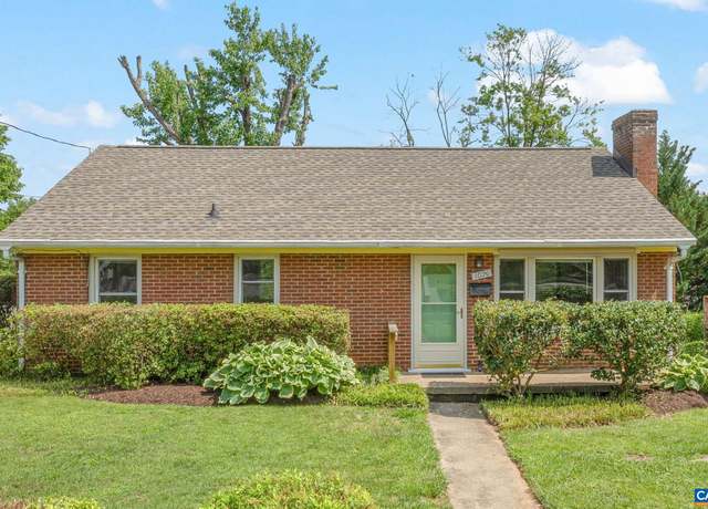 Property at 1026 Martin St, Charlottesville, VA 22901, 3 beds, 1 bath