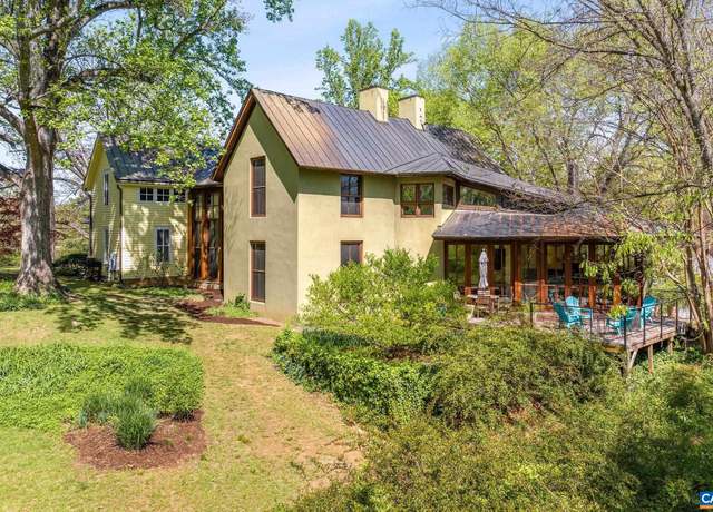 Property at 1112 Park St, Charlottesville, VA 22901, 4 beds, 3.5 baths