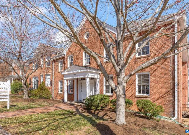 Property at 619 High St E #2, Charlottesville, VA 22902, 3 beds, 1 bath