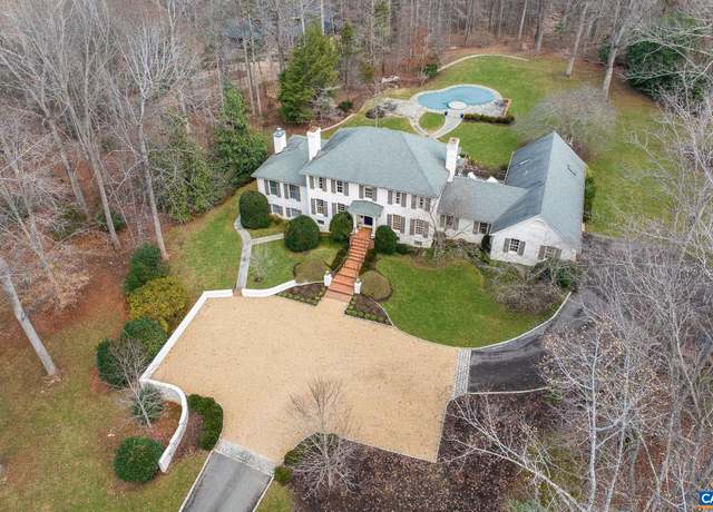 Property at 1125 Old Garth Rd, Charlottesville, VA 22901, 5 beds, 5 baths