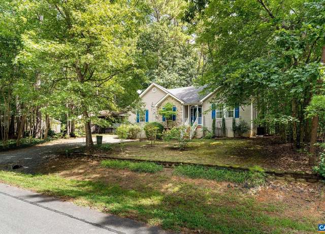 Property at 20 Tanglewood Rd, Palmyra, VA 22963, 3 beds, 2 baths