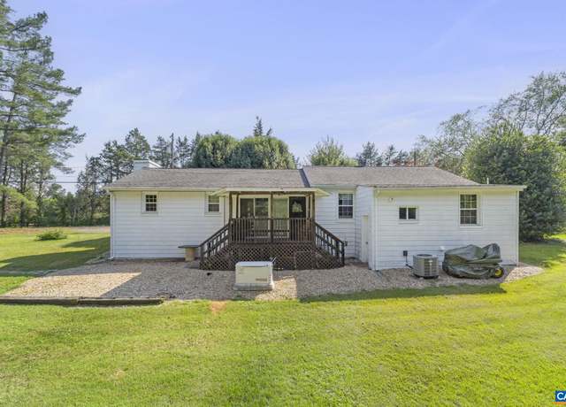 Property at 1562 Thomas Jefferson Pkwy, Charlottesville, VA 22901, 3 beds, 2 baths