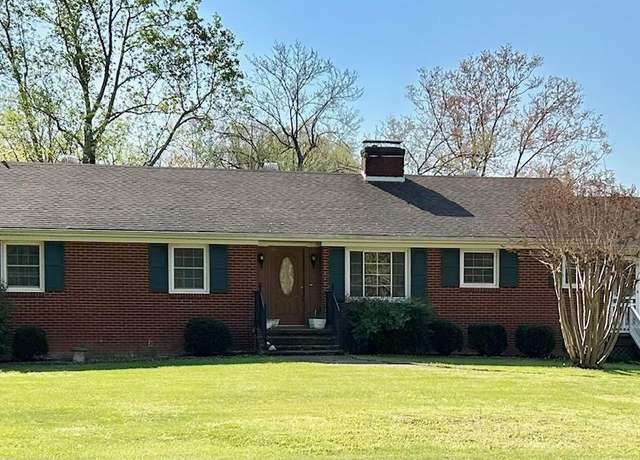 Property at 3635 Keswick Rd, Keswick, VA 22947, 3 beds, 2.5 baths