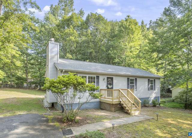 Property at 16 East Point Rd, Palmyra, VA 22963, 3 beds, 3 baths